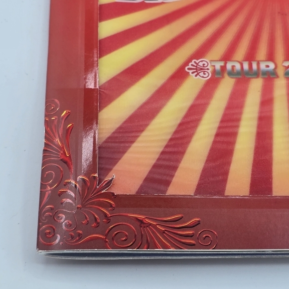 Britney Spears 2009 Circus Concert Tour Program - Picture 4 of 10